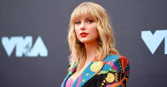 The Appeal of Taylor Swift's Vinyl Records Among Music Enthusiasts